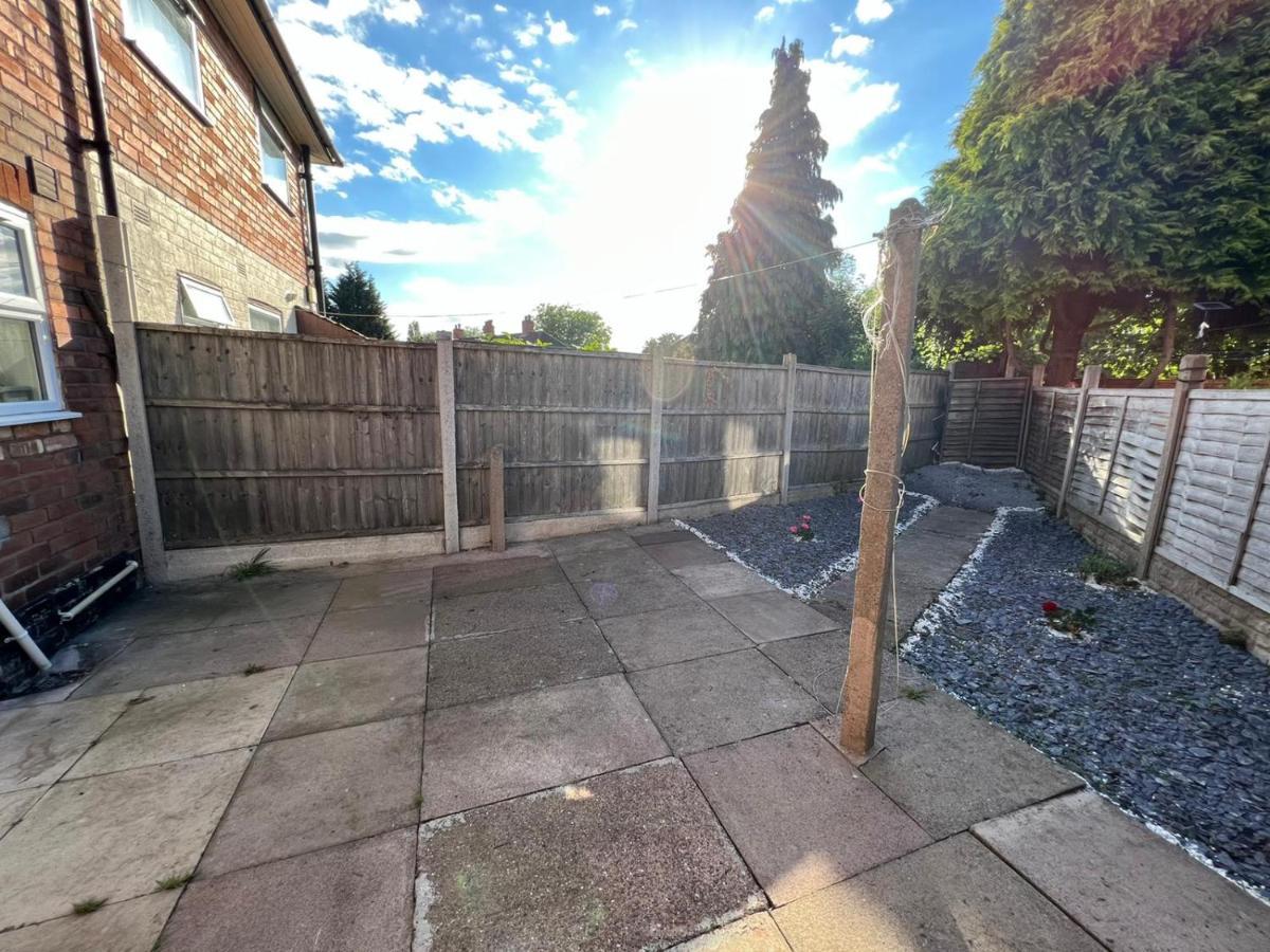 Cosy Home Near Nec, Bhx Bullring & Solihull Birmingham Bagian luar foto
