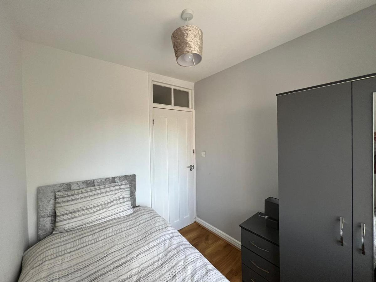 Cosy Home Near Nec, Bhx Bullring & Solihull Birmingham Bagian luar foto
