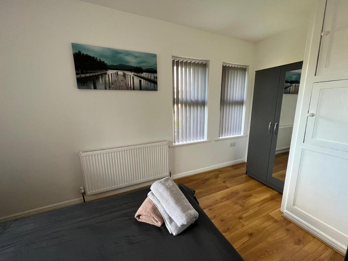 Cosy Home Near Nec, Bhx Bullring & Solihull Birmingham Bagian luar foto